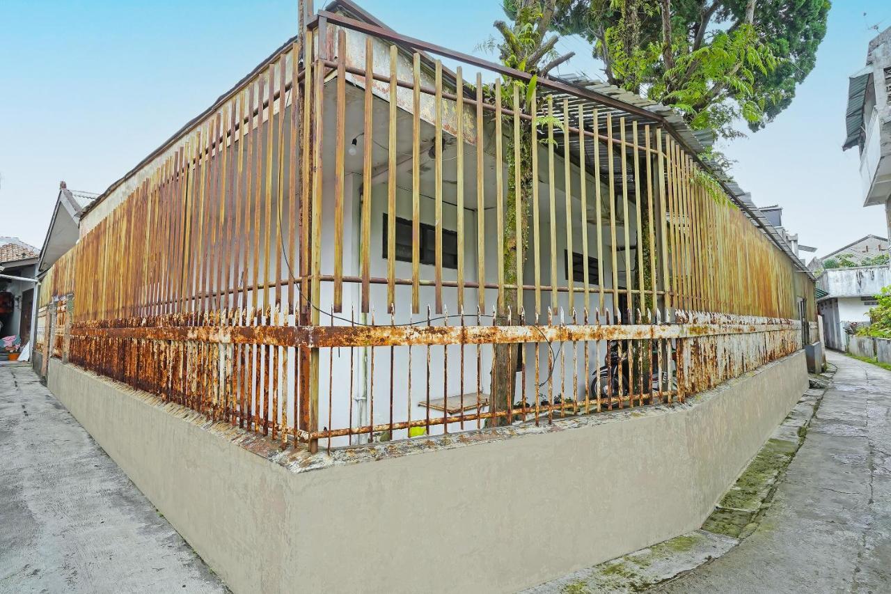 Spot On 91723 Sony Homestay Syariah Sukabumi Extérieur photo